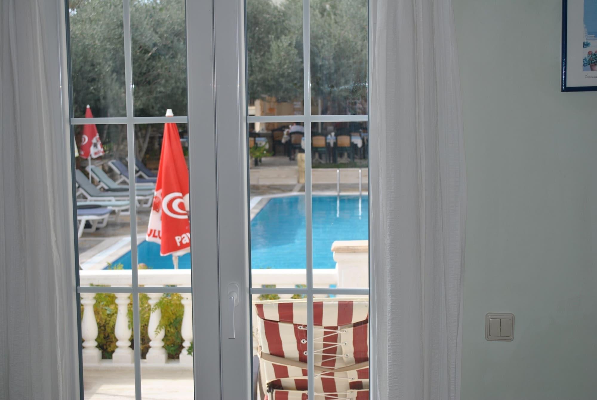 Hotel Dionysia คัลคัน ภายนอก รูปภาพ
