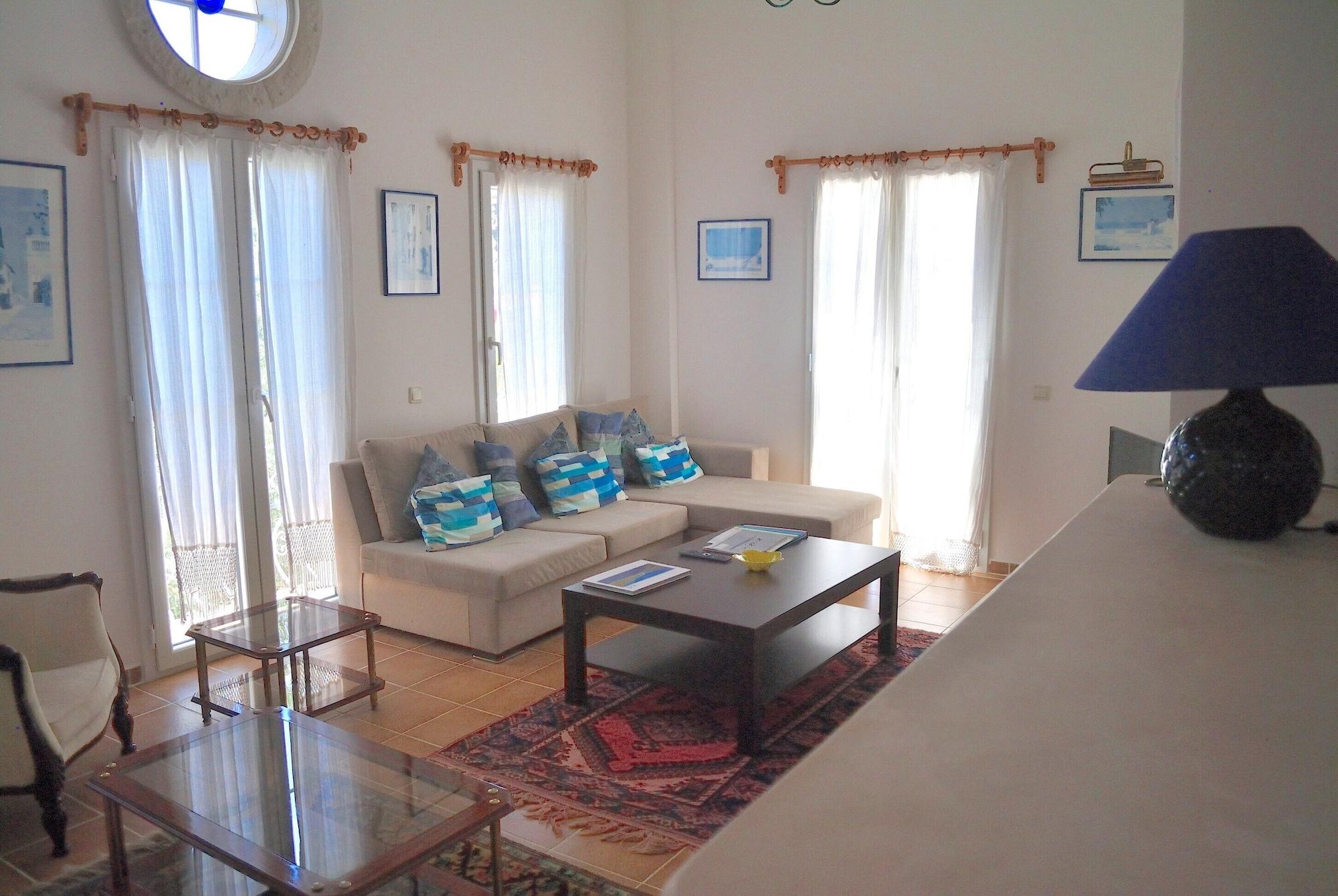 Hotel Dionysia คัลคัน ภายนอก รูปภาพ