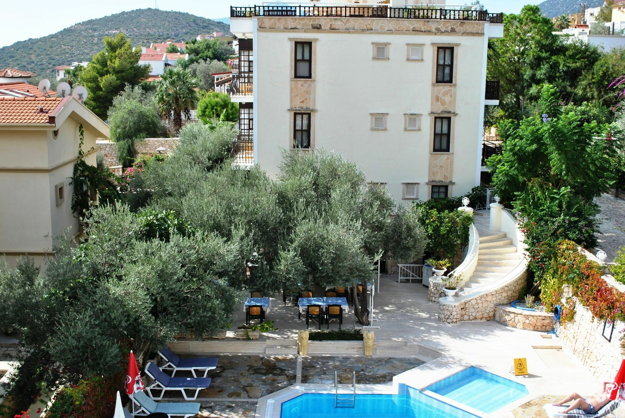 Hotel Dionysia คัลคัน ภายนอก รูปภาพ